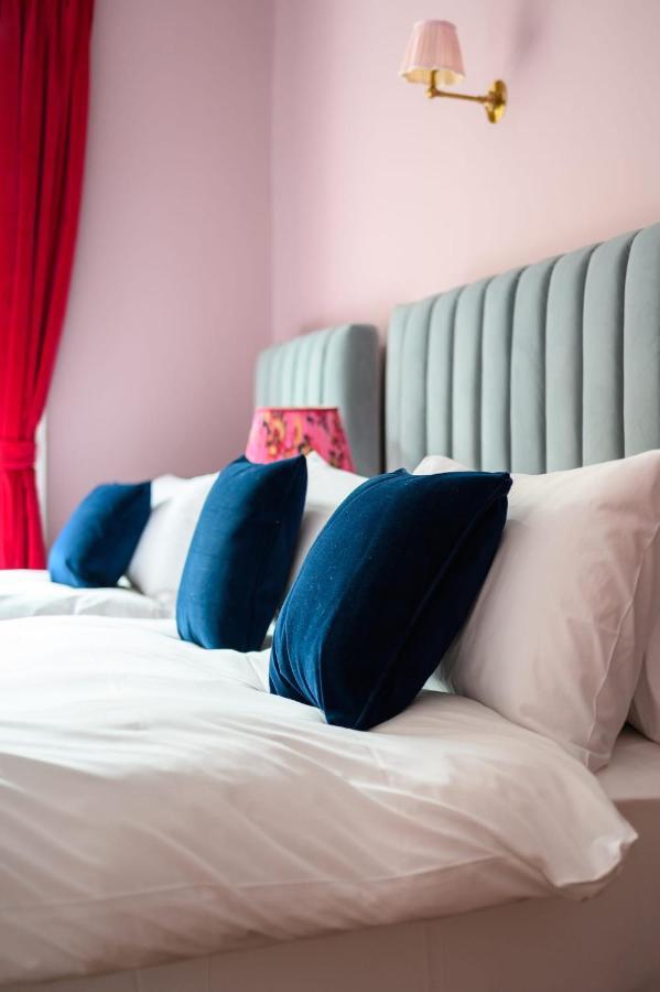 City Centre First Floor Family Suite Edimburgo Exterior foto